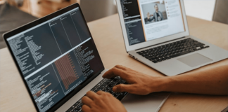 Học lập trình nên mua laptop nào ? laptop học lập trình cho phù hợp